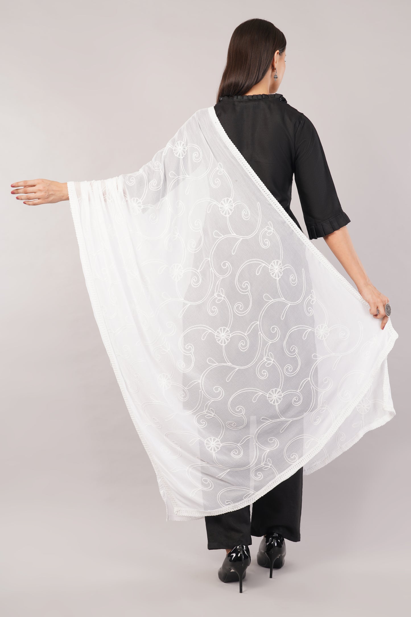 Nazneen Chiffon Embroidered Dyeable Dupatta (ND18)