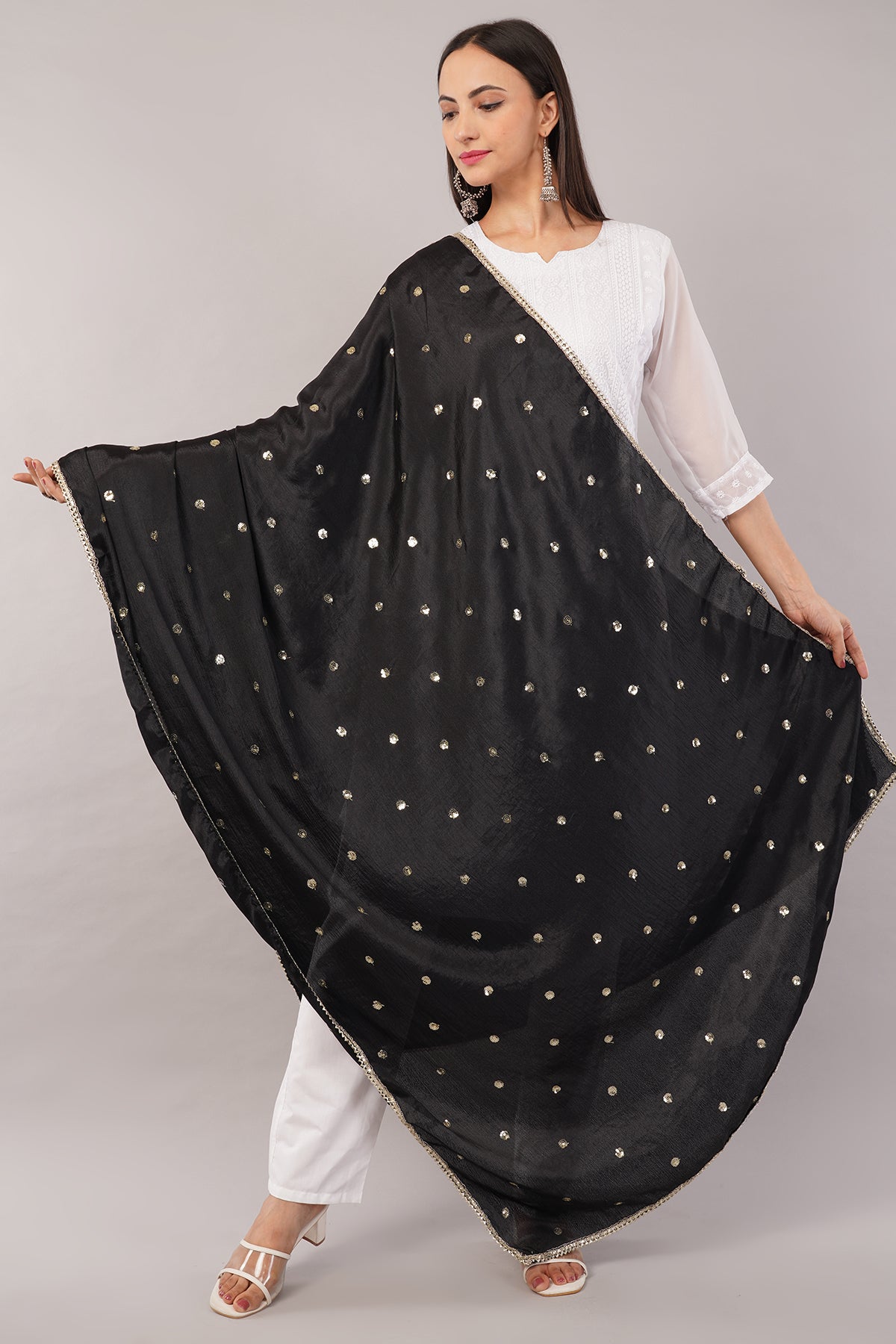 Negchaar Chinnon Butti Dupatta – Soft, Lightweight, Embroidered Dupatta for Women