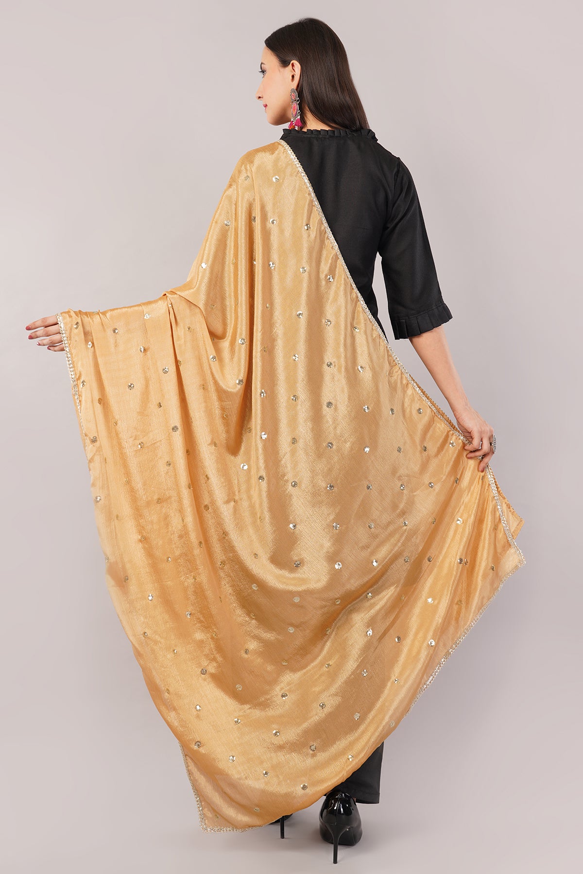 Negchaar Chinnon Butti Dupatta – Soft, Lightweight, Embroidered Dupatta for Women