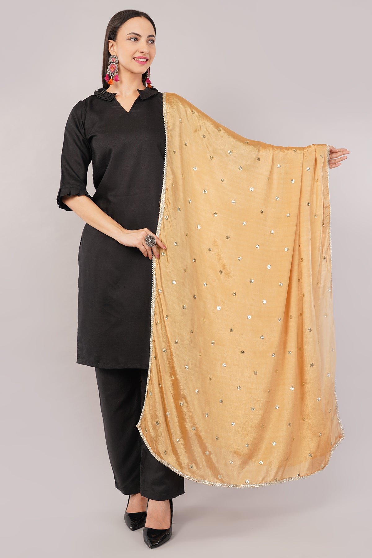 Negchaar Chinnon Butti Dupatta – Soft, Lightweight, Embroidered Dupatta for Women