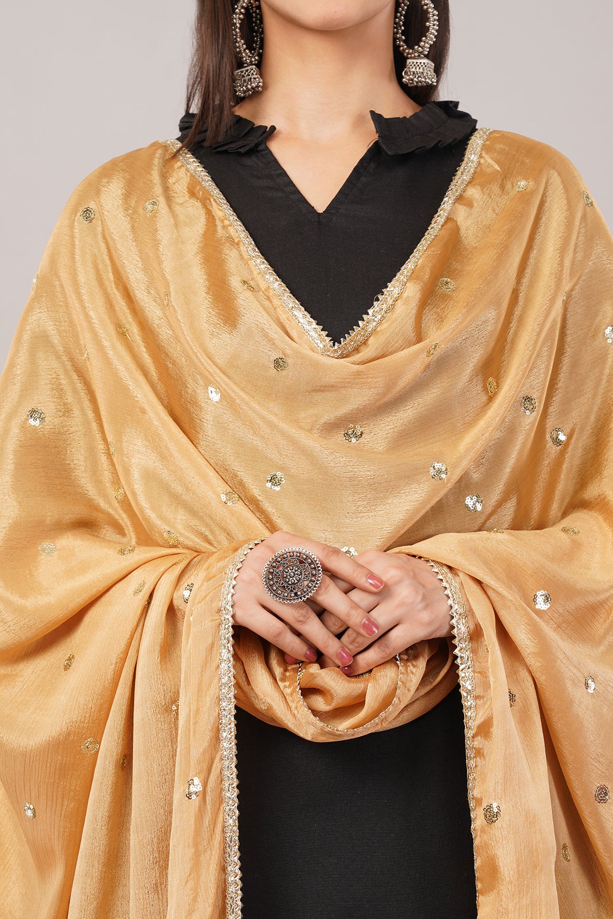 Negchaar Chinnon Butti Dupatta – Soft, Lightweight, Embroidered Dupatta for Women