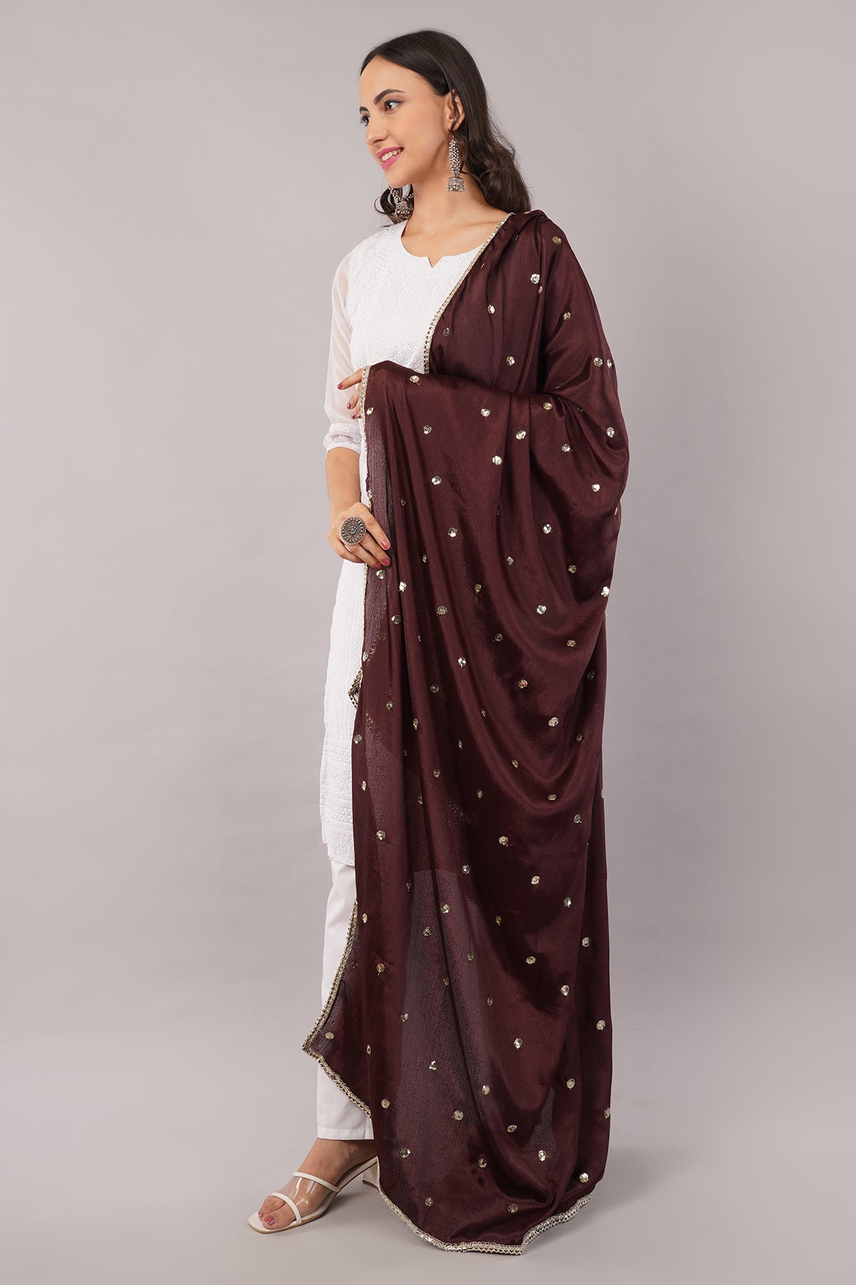 Negchaar Chinnon Butti Dupatta – Soft, Lightweight, Embroidered Dupatta for Women
