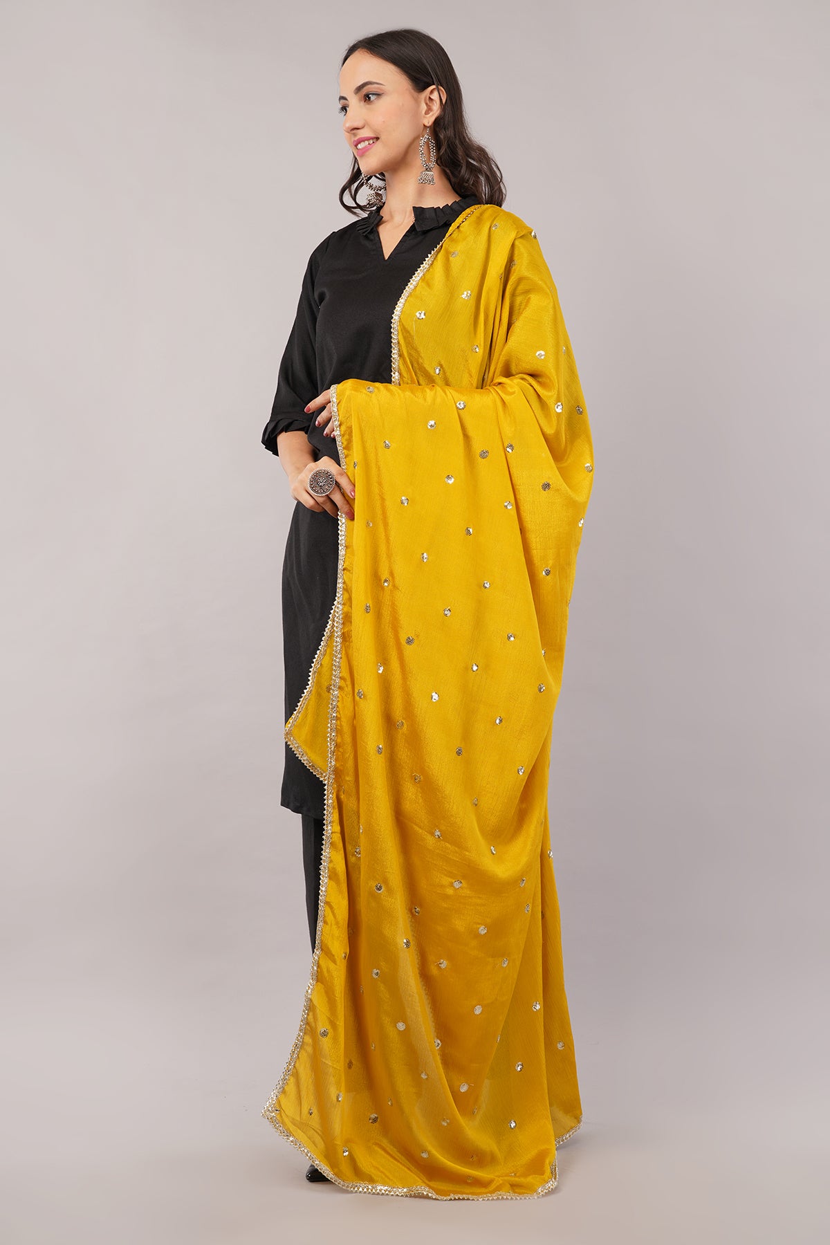 Negchaar Chinnon Butti Dupatta – Soft, Lightweight, Embroidered Dupatta for Women