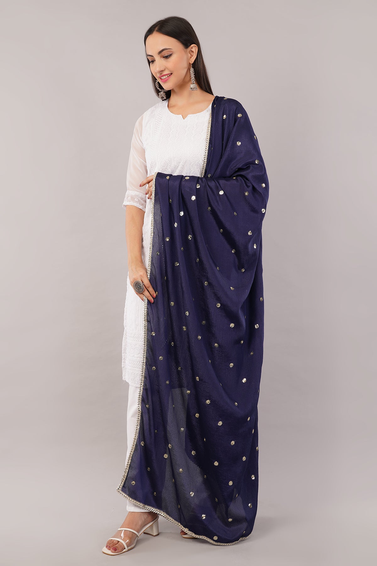 Negchaar Chinnon Butti Dupatta – Soft, Lightweight, Embroidered Dupatta for Women