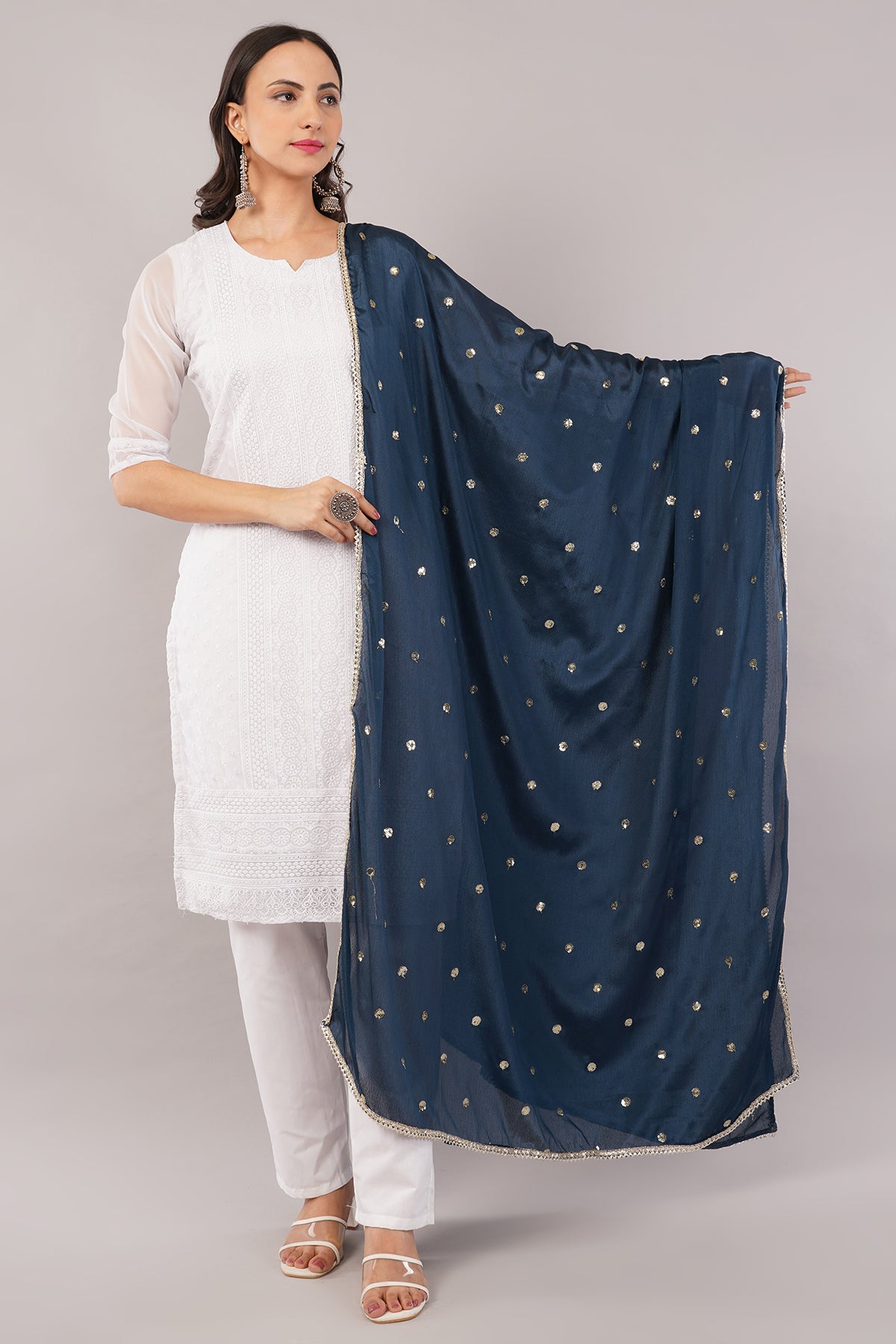 Negchaar Chinnon Butti Dupatta – Soft, Lightweight, Embroidered Dupatta for Women