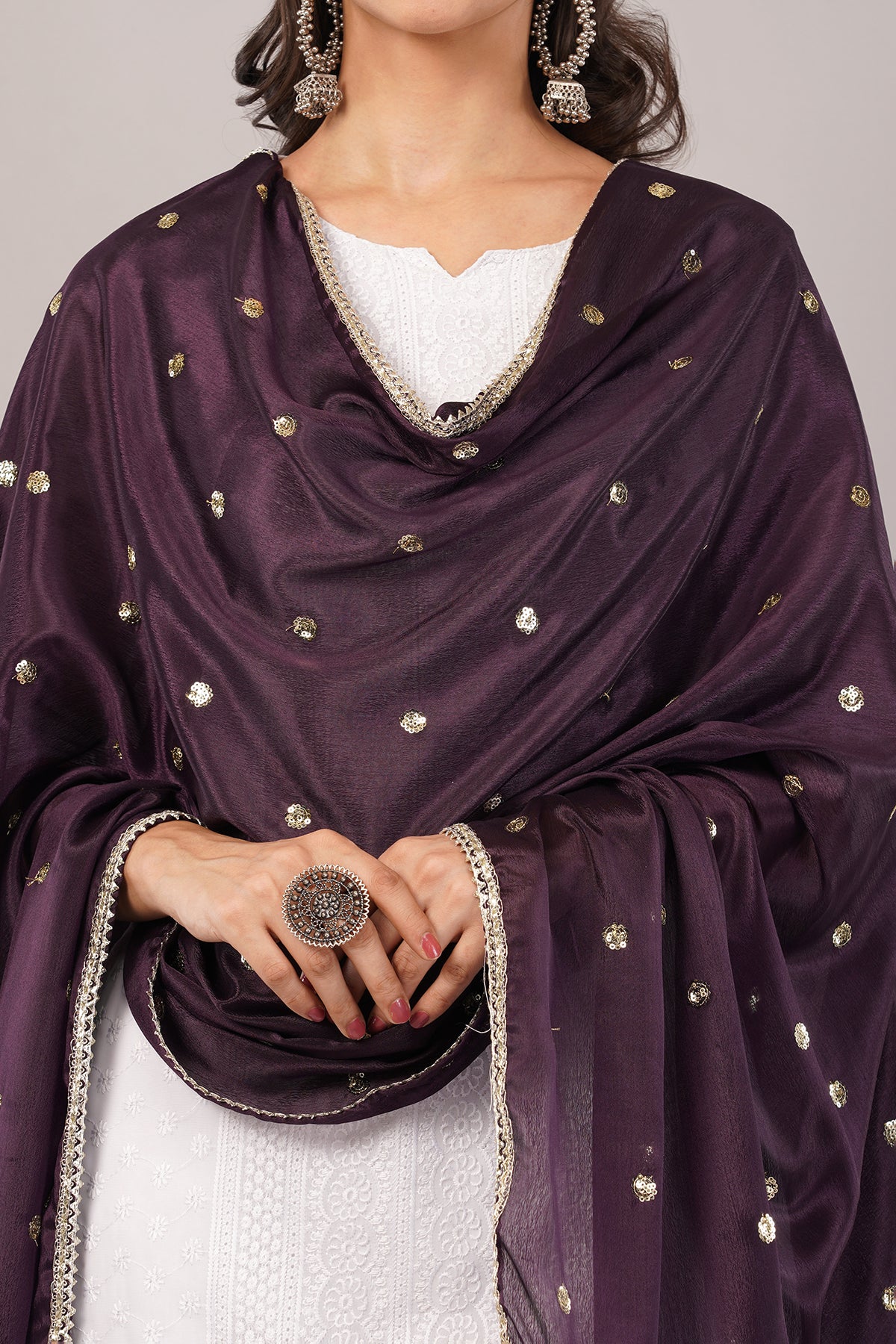 Negchaar Chinnon Butti Dupatta – Soft, Lightweight, Embroidered Dupatta for Women
