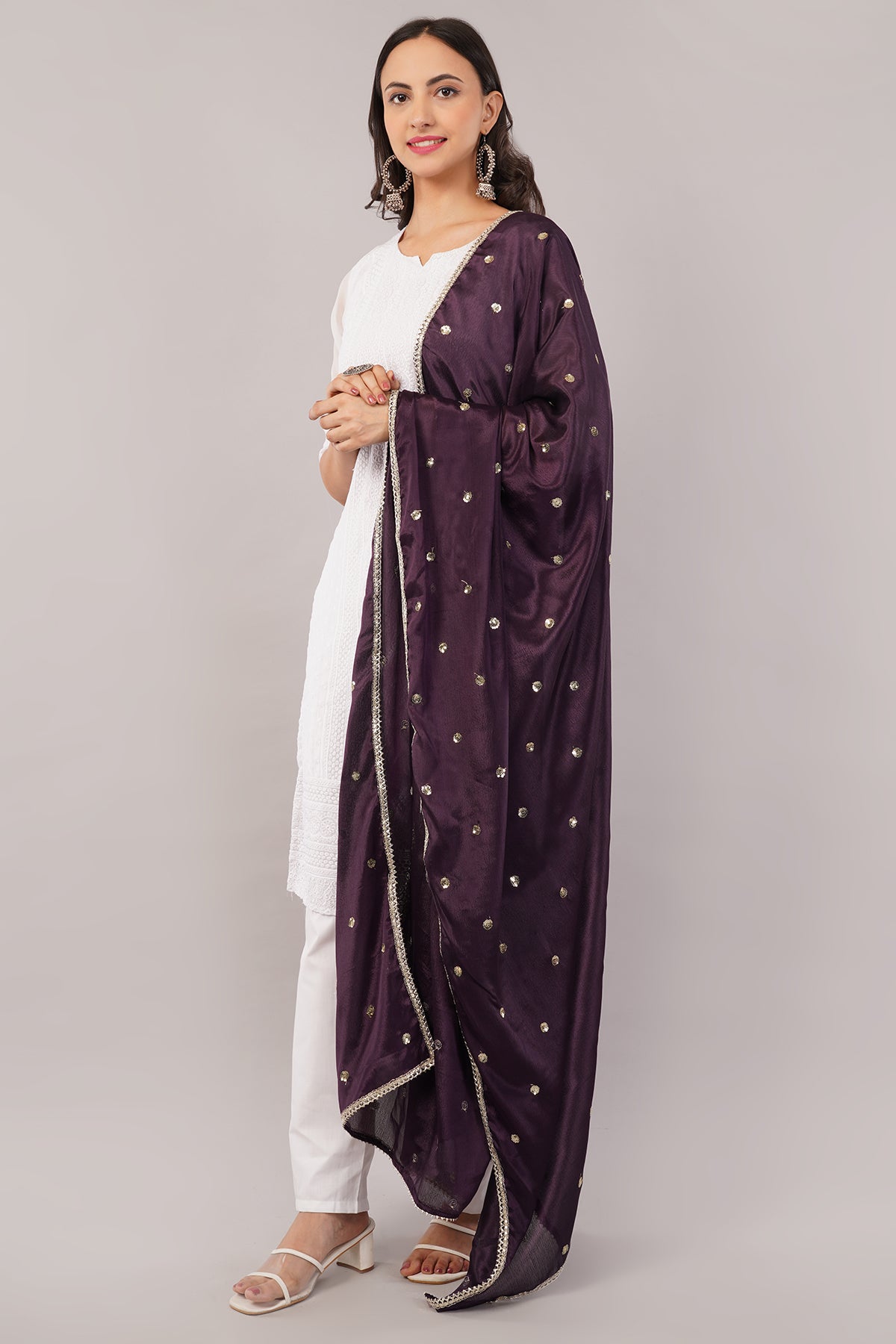 Negchaar Chinnon Butti Dupatta – Soft, Lightweight, Embroidered Dupatta for Women