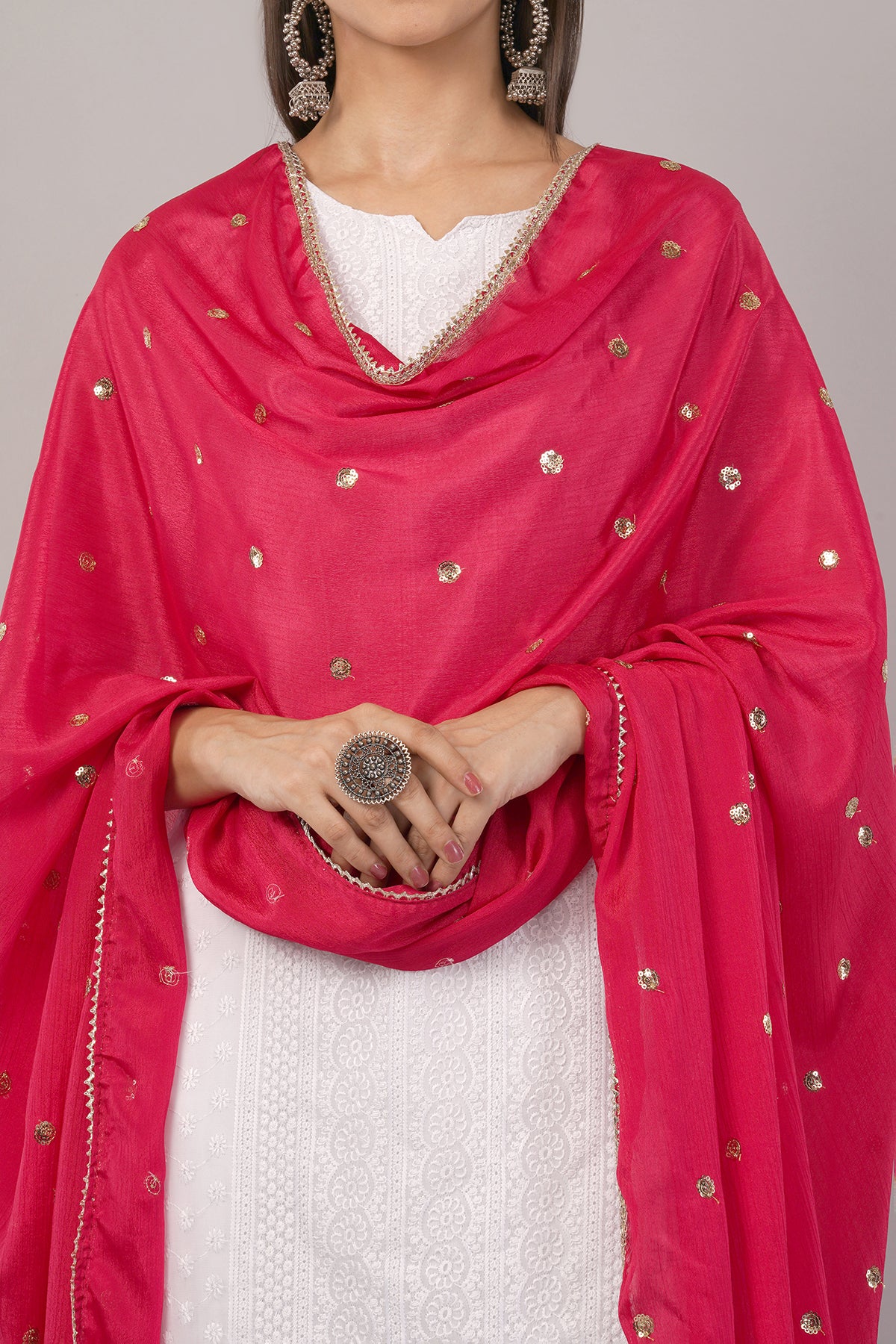 Negchaar Chinnon Butti Dupatta – Soft, Lightweight, Embroidered Dupatta for Women
