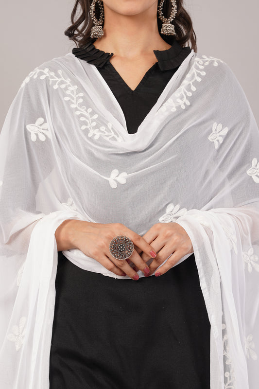 Nazneen Chiffon Embroidered Dyeable Dupatta (ND16)