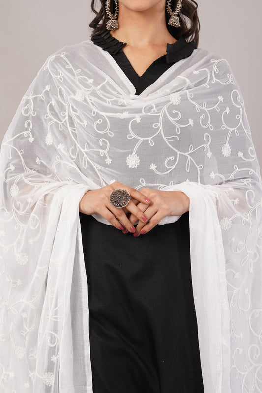 Nazneen Chiffon Embroidered Dyeable Dupatta (ND17)