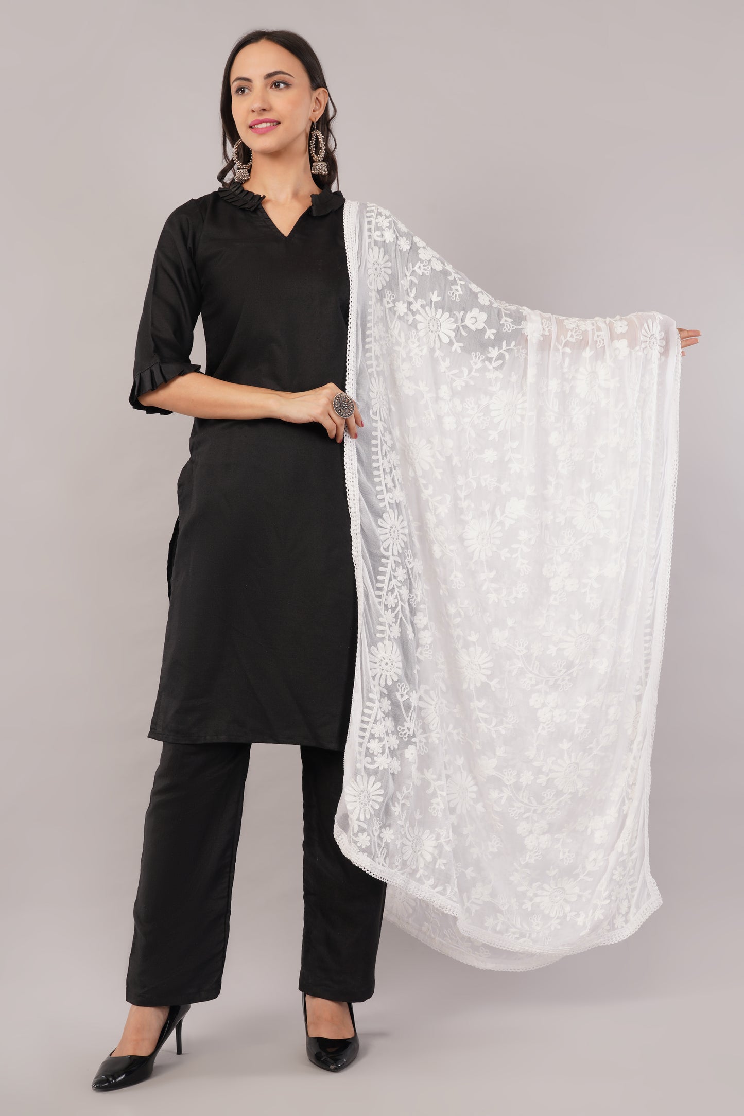 Nazneen Chiffon Embroidered Dyeable Dupatta (ND23)